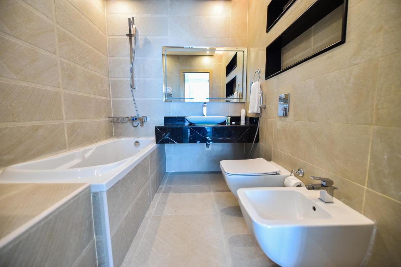Waterfront Hotel Apartment Lusail Exterior photo